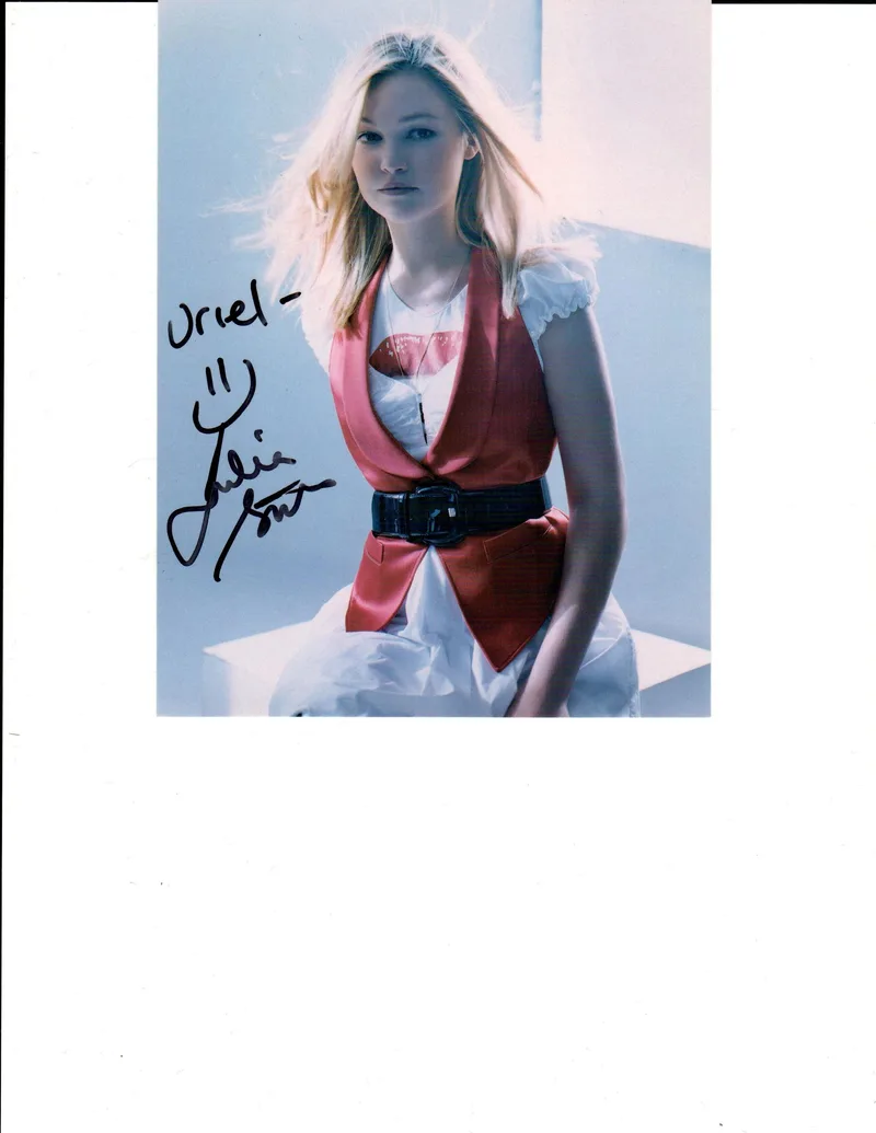 Julia Stiles autograph from the shop collection